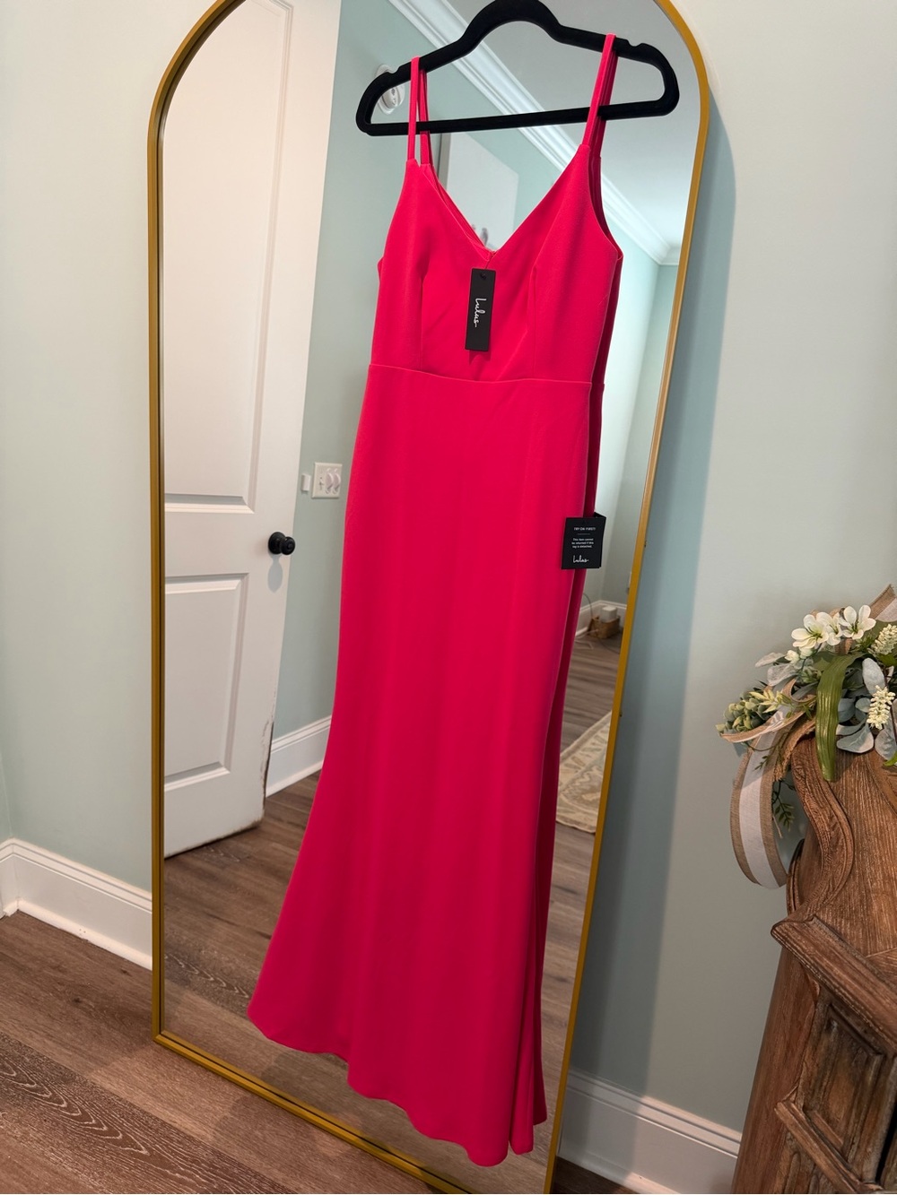 Lulu's Vibrant Hot Pink V‑Neck Maxi Slip Dress